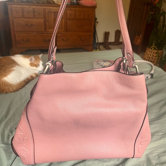 Edie Shoulder Bag 31 With Tea Rose Tooling - Picture 5 of 6